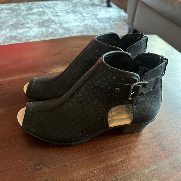 New • PLANET by Earth Peep Toe Heels ~ size 7 - Picture 6 of 11